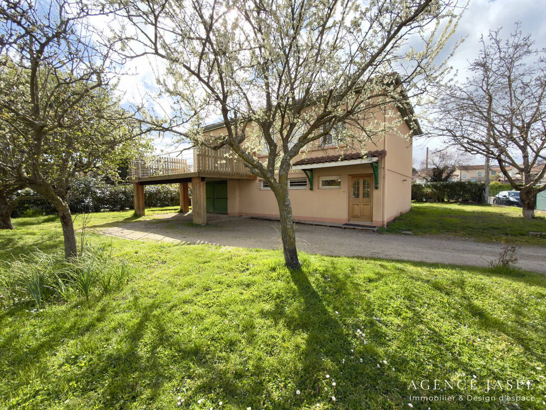 Maison à MONTBRISON