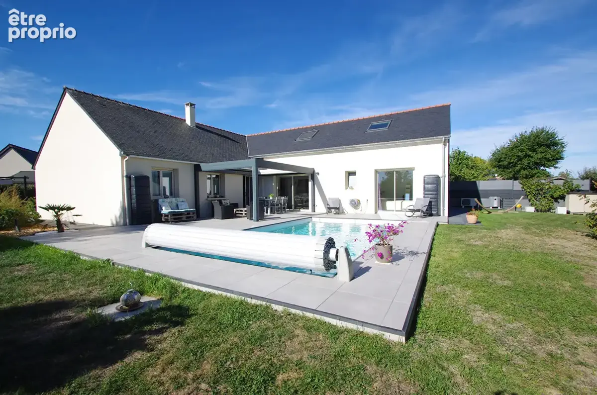 Maison à vendre à Longuenée-en-Anjou, piscine, pergola, 5 chambres - photo 8