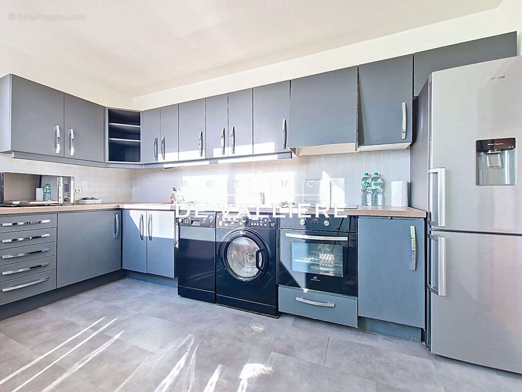 Appartement à NANTERRE