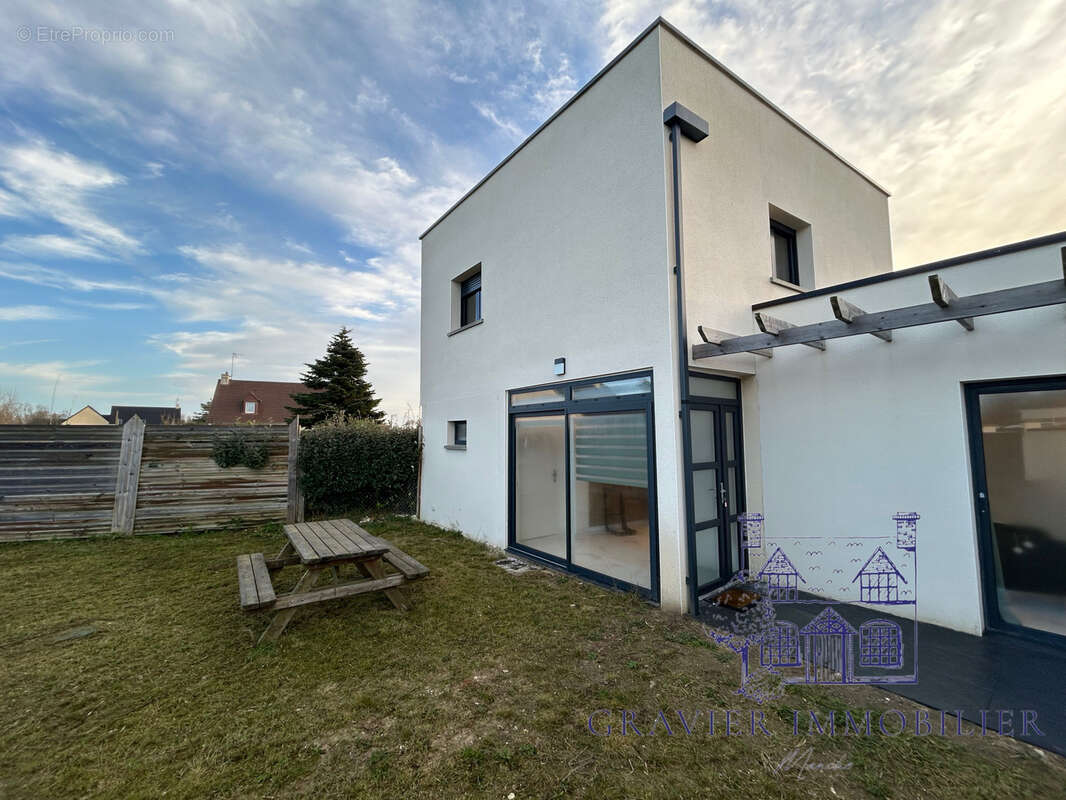 Maison à BRETTEVILLE-SUR-AY