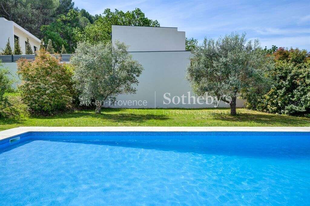 Maison à AIX-EN-PROVENCE