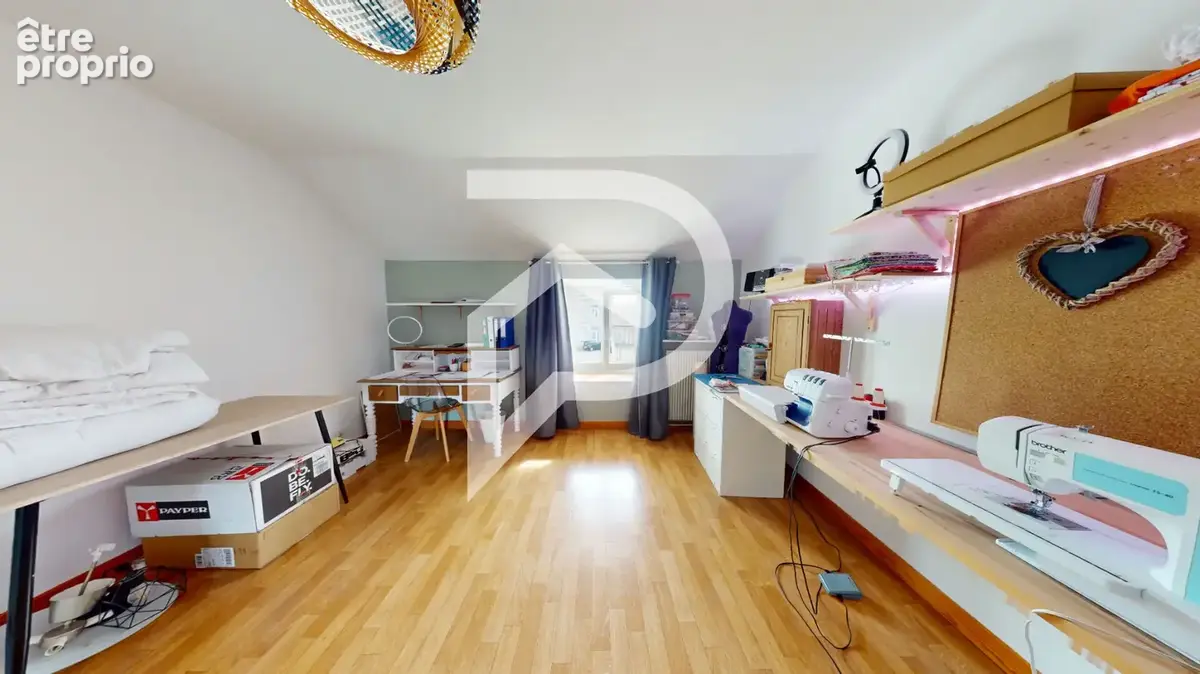 Maison  6 pièce(s) - photo 9
