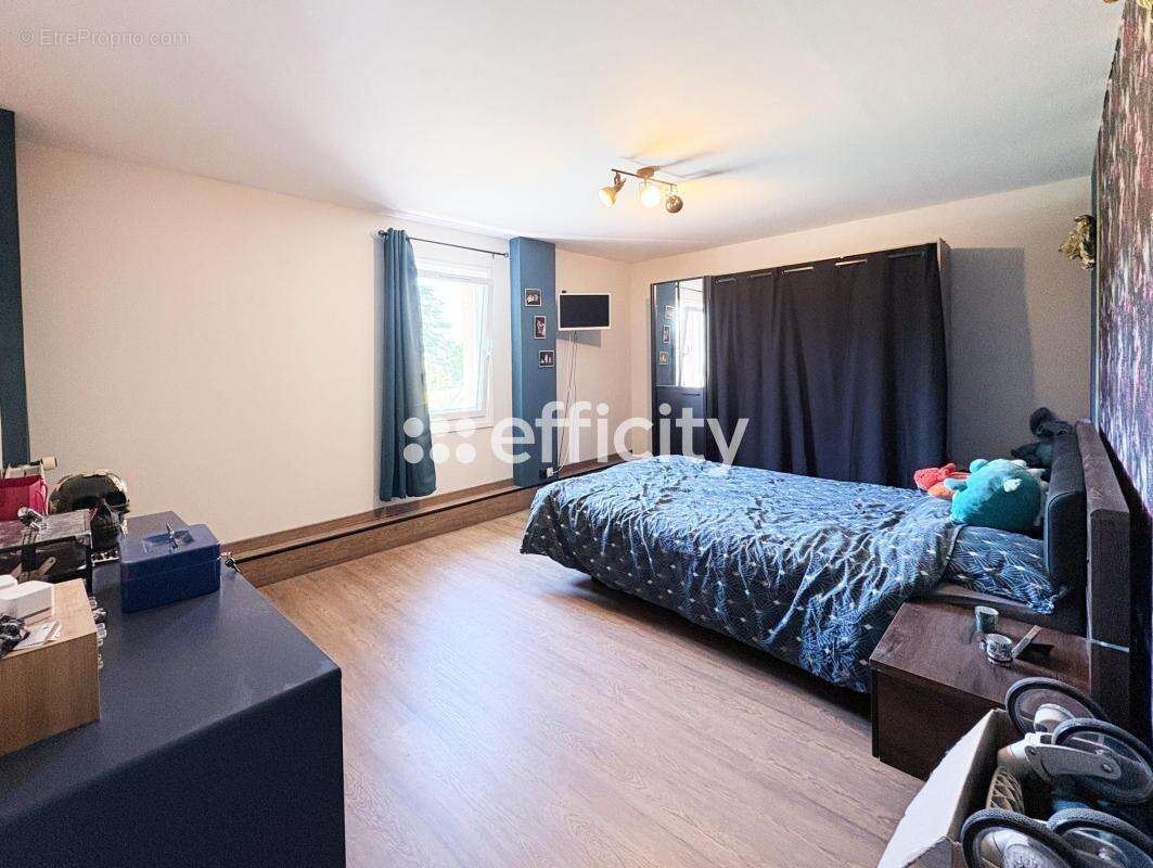 Maison 165 m² à Saint-Samson-De-Bonfosse  - photo 15