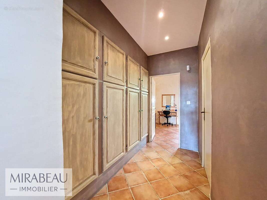 Maison à BEAUMONT-DE-PERTUIS