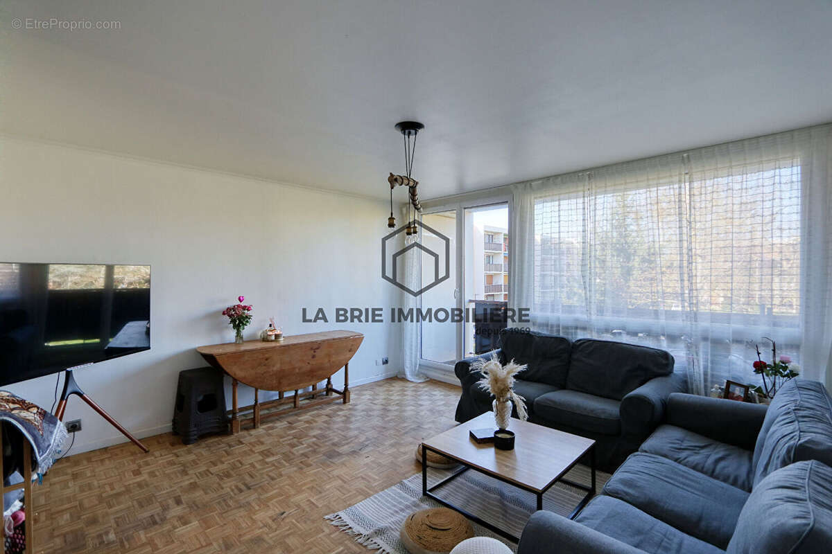 Appartement à VILLECRESNES