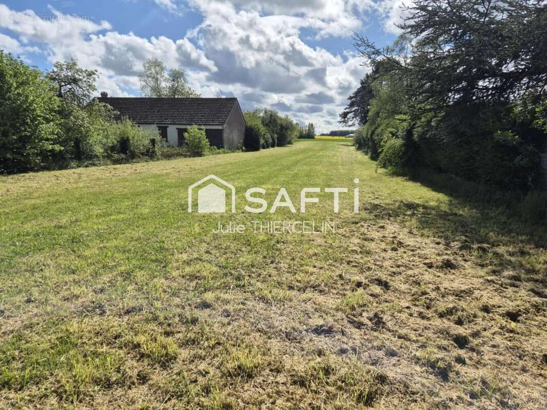 Photo 2 - Terrain à BOISCOMMUN