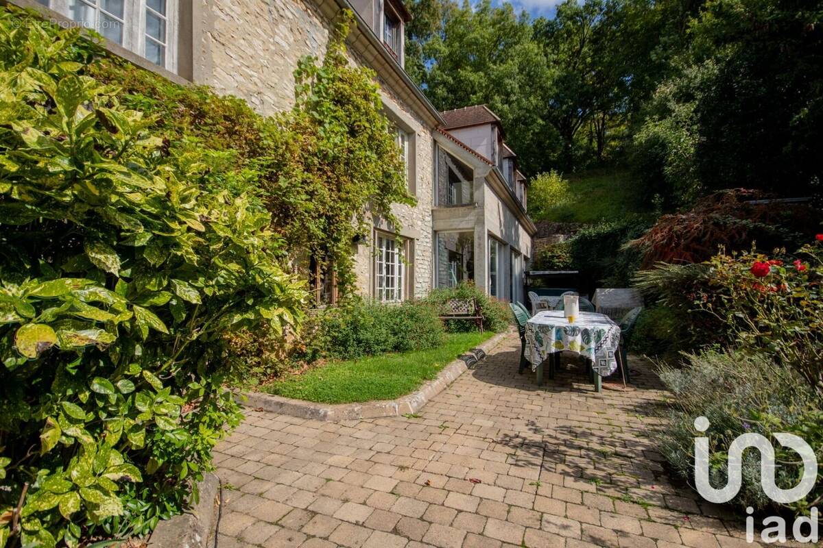 Photo 1 - Maison à VETHEUIL