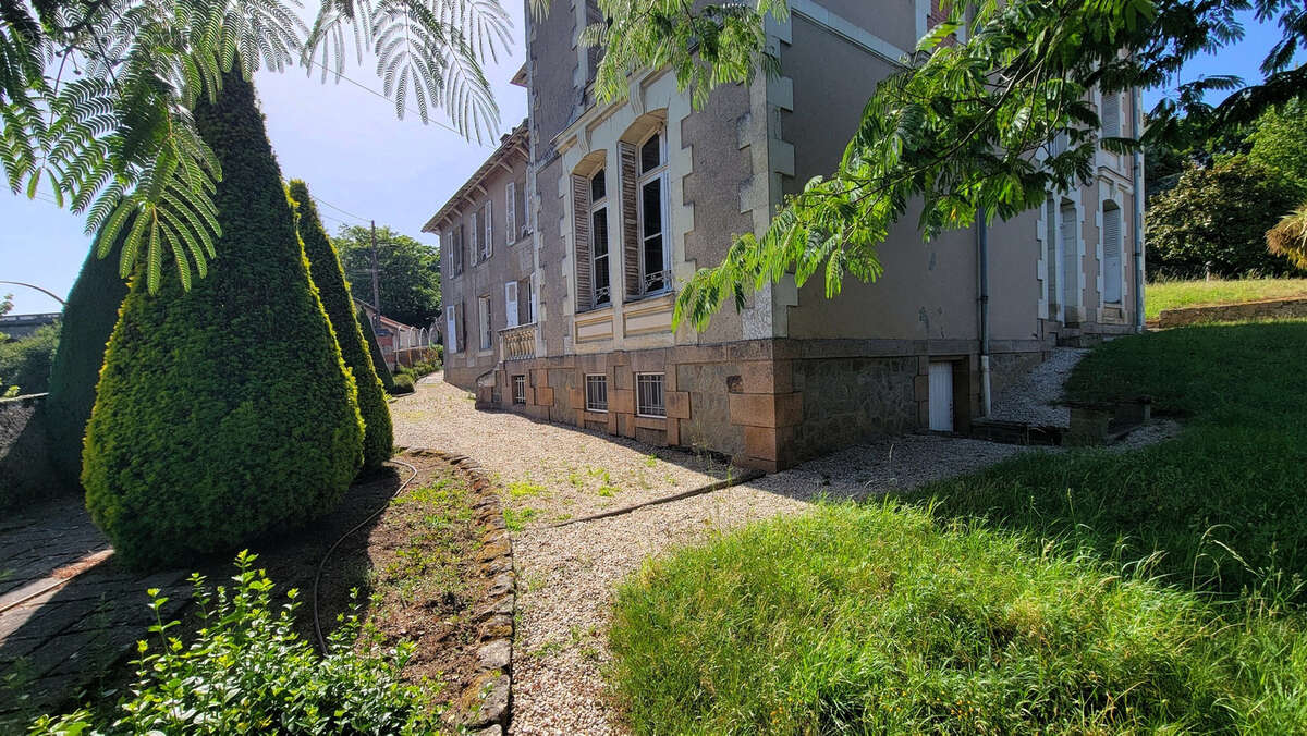 Maison à CHEMILLE