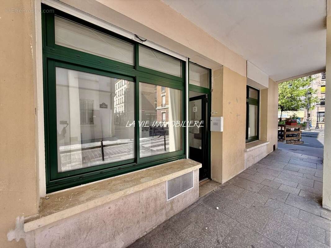 Commerce à PARIS-5E