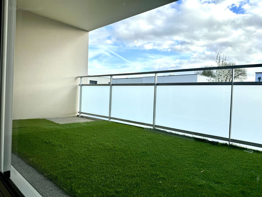 Appartement à ORGERES