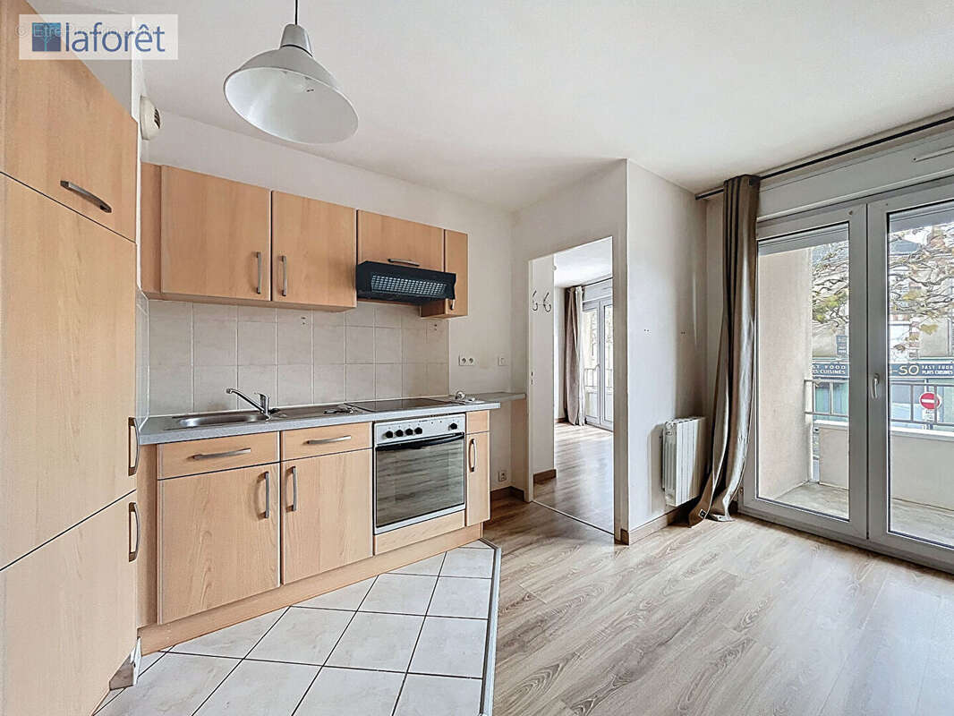 Appartement Nantes 2 pièce(s) 30 m2 - photo 2