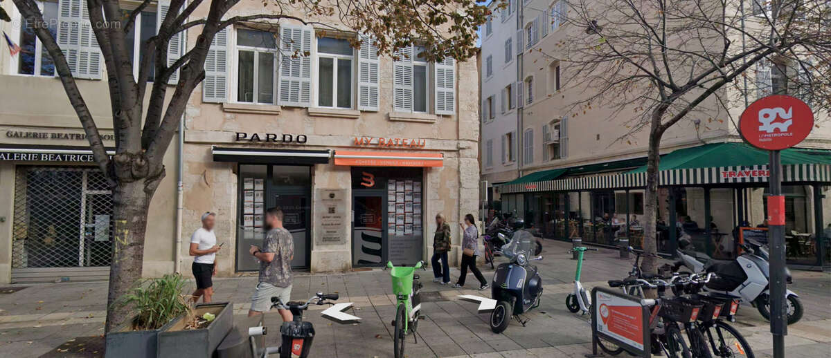 Commerce à MARSEILLE-1E
