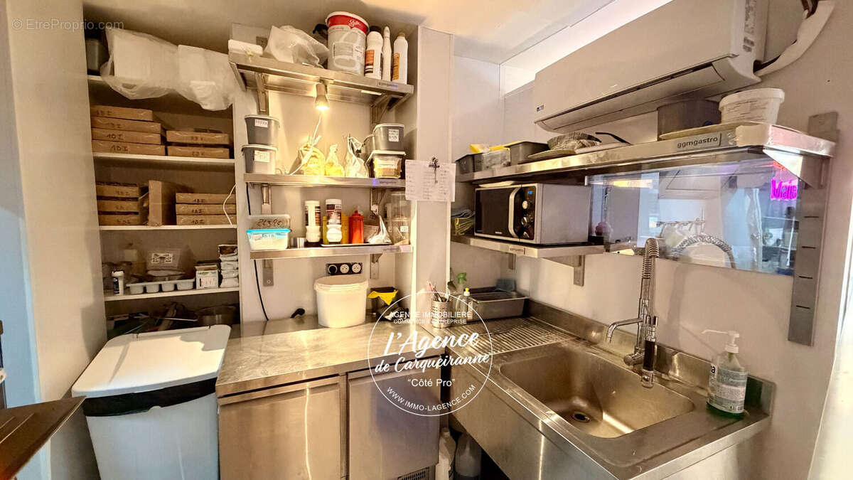 A vendre fonds de commerce glacier artisanal 27 m2 avec laboratoire ouvert 6 mois dans l'annee idealement situe dans le centre d - photo 10