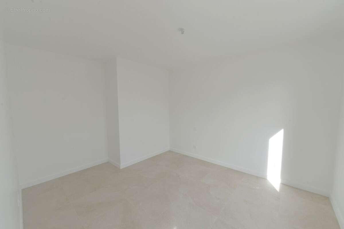 Maison à MESCHERS-SUR-GIRONDE