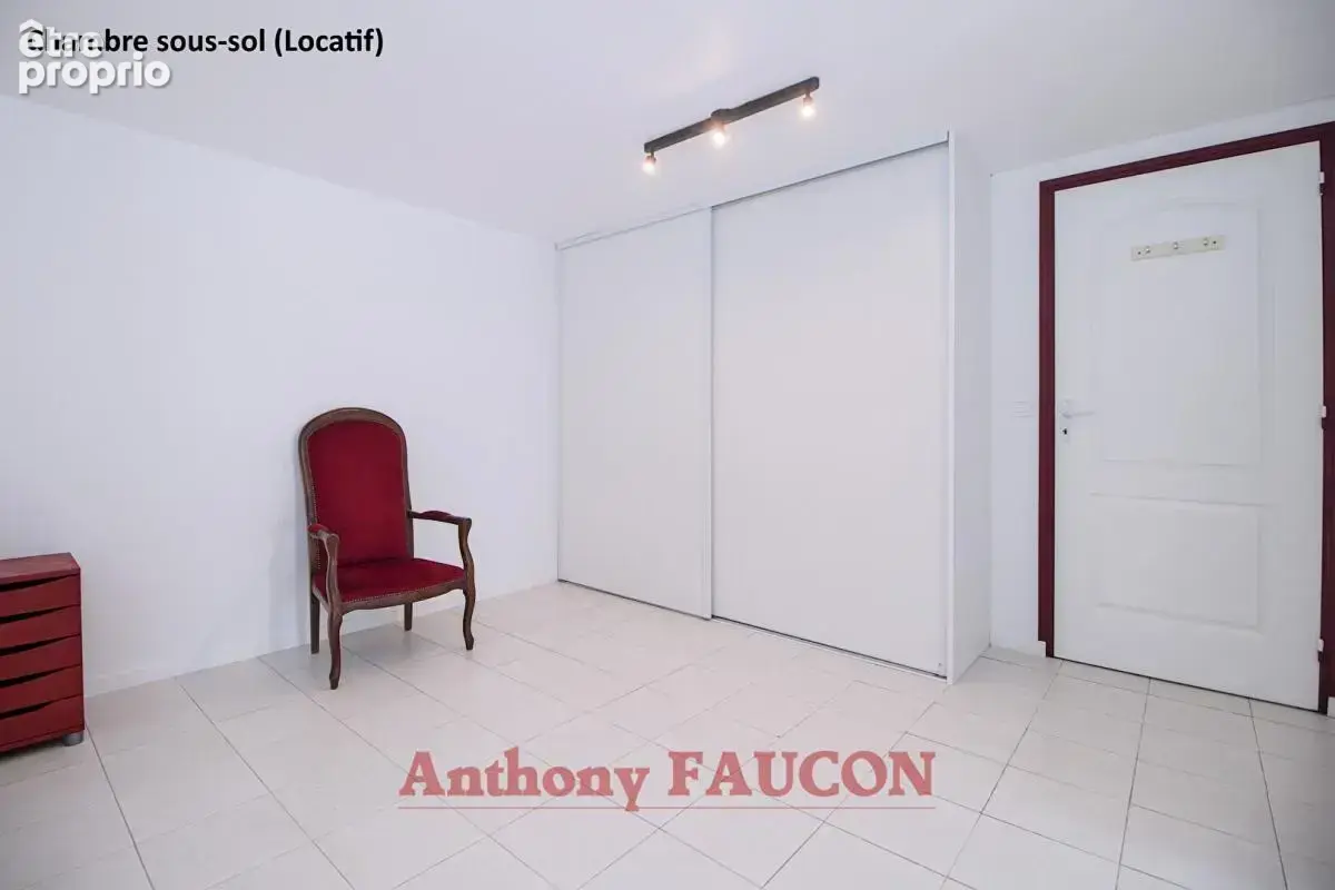 Maison La Roche Sur Yon 6 pièce(s) 124 m2 - photo 12