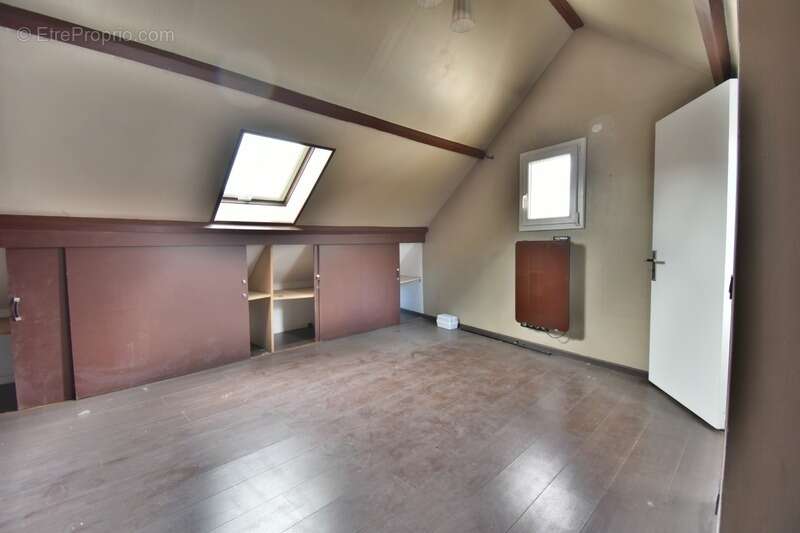 Christophe Michaudelle, Capifrance, vous propose : proche MEAUX / SAINT SOUPPLETS - à ETREPILLY, maison de ville 3 pièces, 2 cha - photo 12