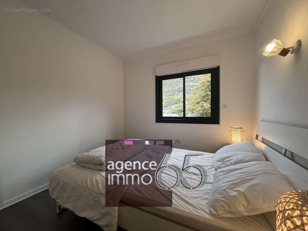 Maison de 220 m2 compose de 3 appartements avec jardin - photo 18