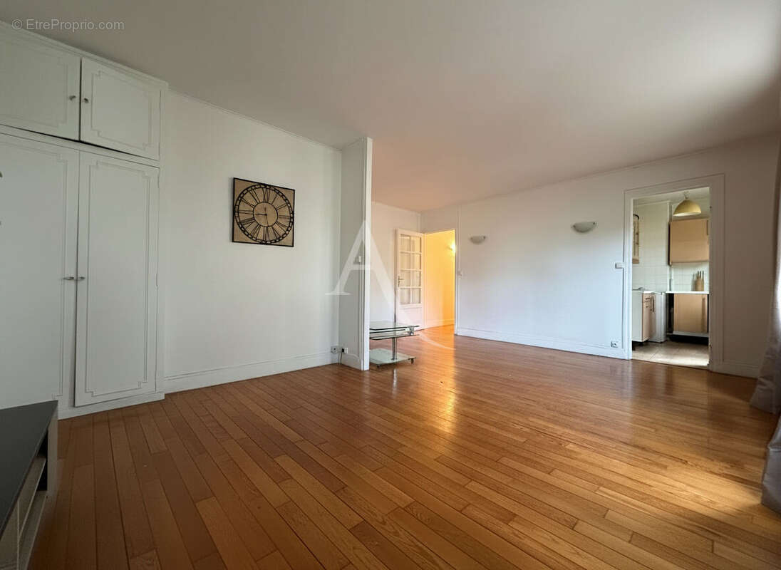 Appartement Colombes 2 pièce(s) 52.42 m2 - photo 5