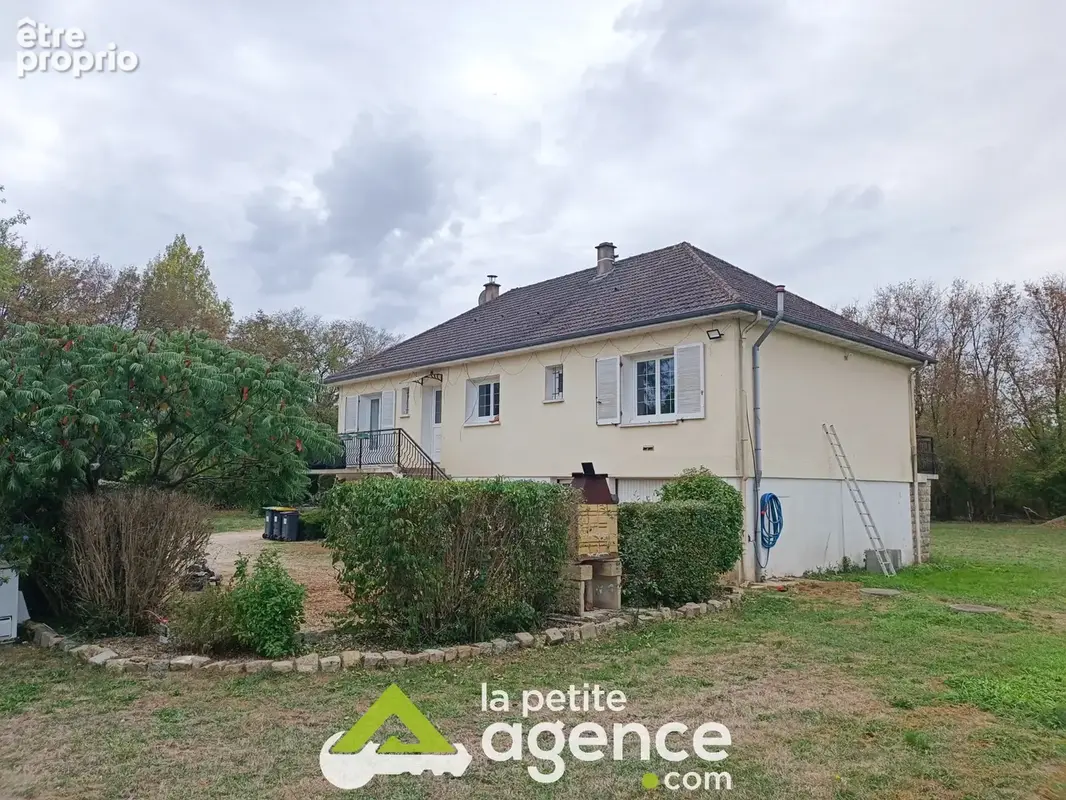 Maison 3 chambres sur près d'un hectare de terrain - photo 28