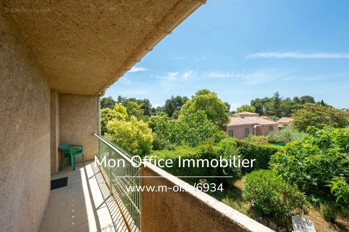 Référence : 6934-ASA - Maison type 5 avec garage et jardin - photo 12