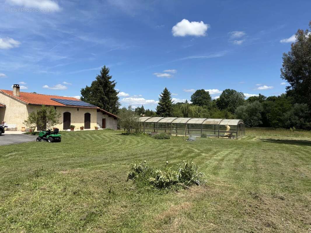Maison à DAUMAZAN-SUR-ARIZE