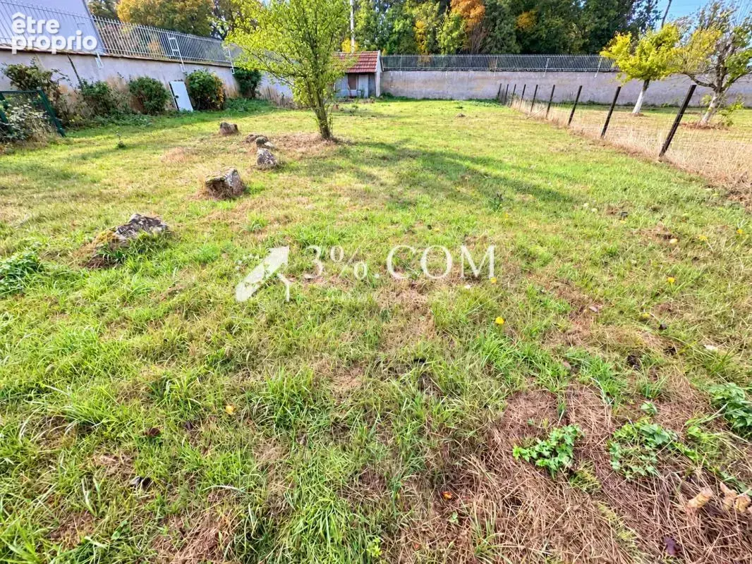 Terrain constructible  2496 m2 - bayon - photo 1