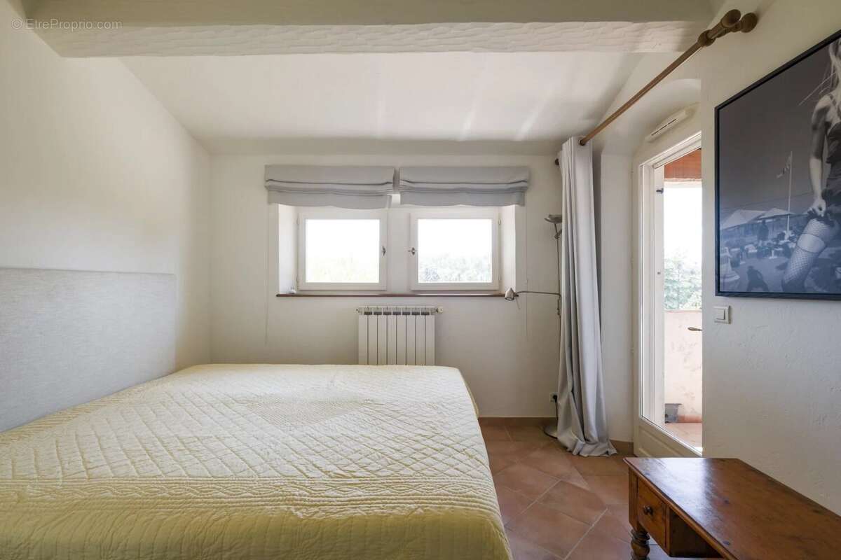 Maison à MOUANS-SARTOUX
