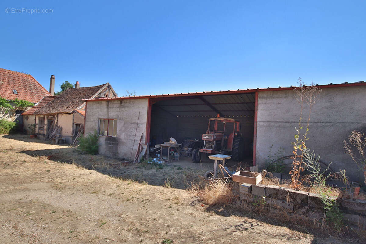 Maison à AVERMES