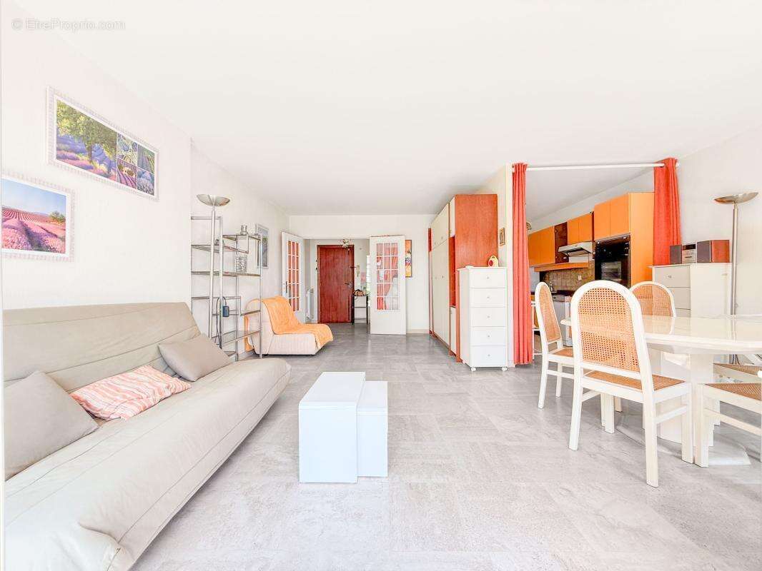 Appartement à VENCE