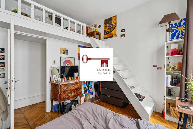 Appartement à PARIS-3E