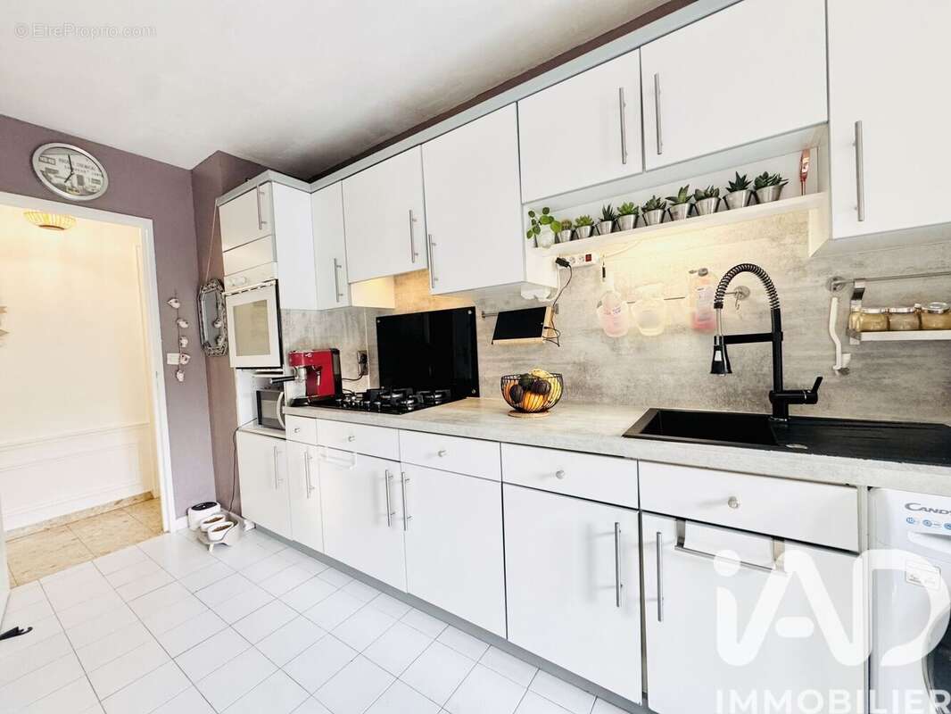 Photo 4 - Appartement à SAINT-ETIENNE