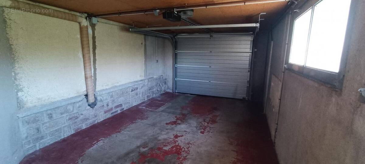 Maison à SAINT-SAUVEUR