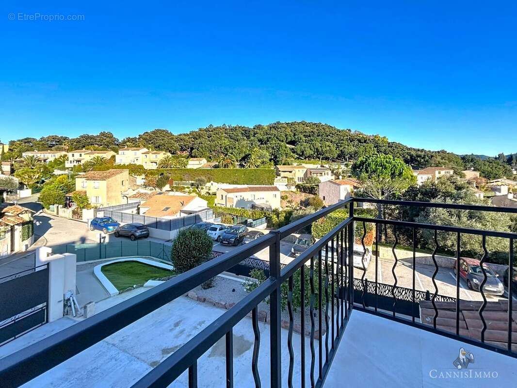 Maison à MANDELIEU-LA-NAPOULE