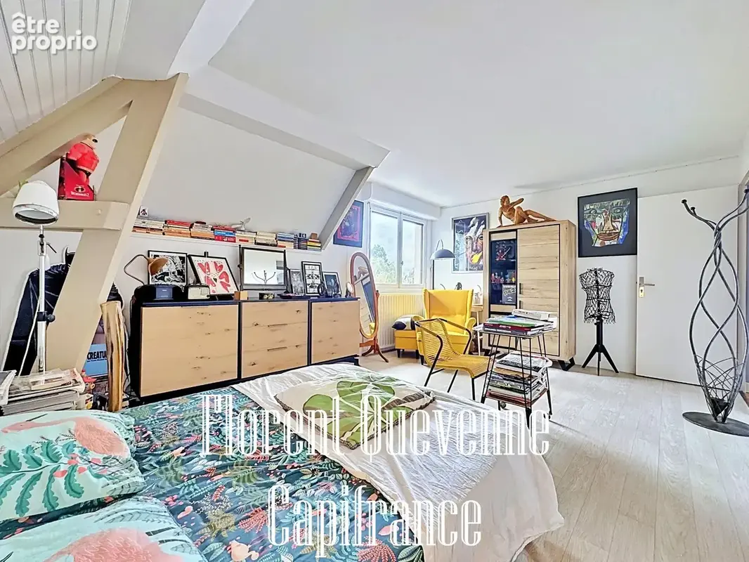 Appartement au dernier étage – garage - Cadre verdoyant, calme et proche des commodités - photo 10
