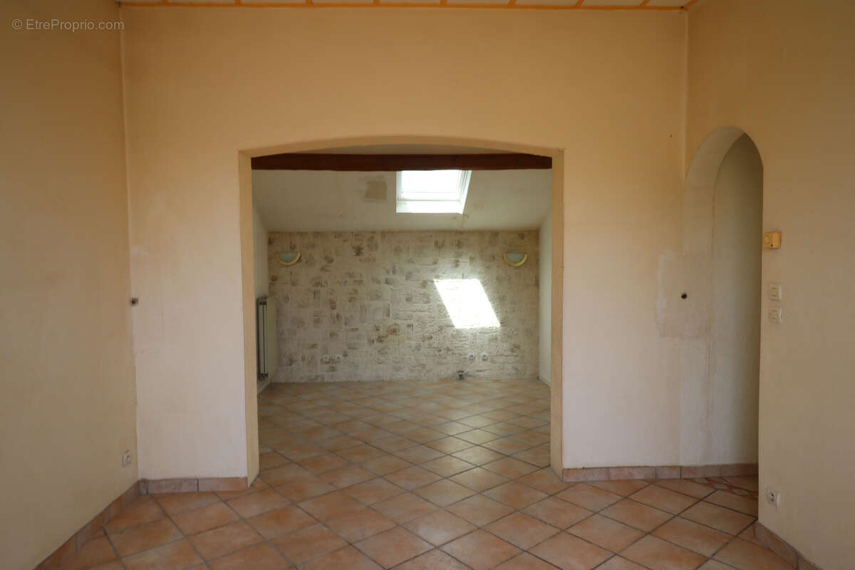 Maison à SAINTES