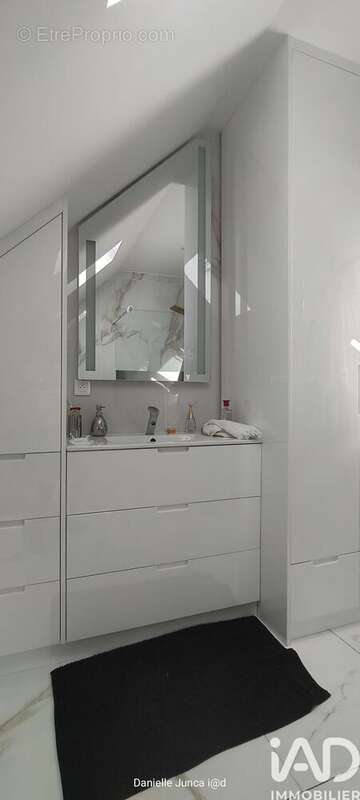 Appartement 375 m² à Le Boulay-Morin  - photo 9