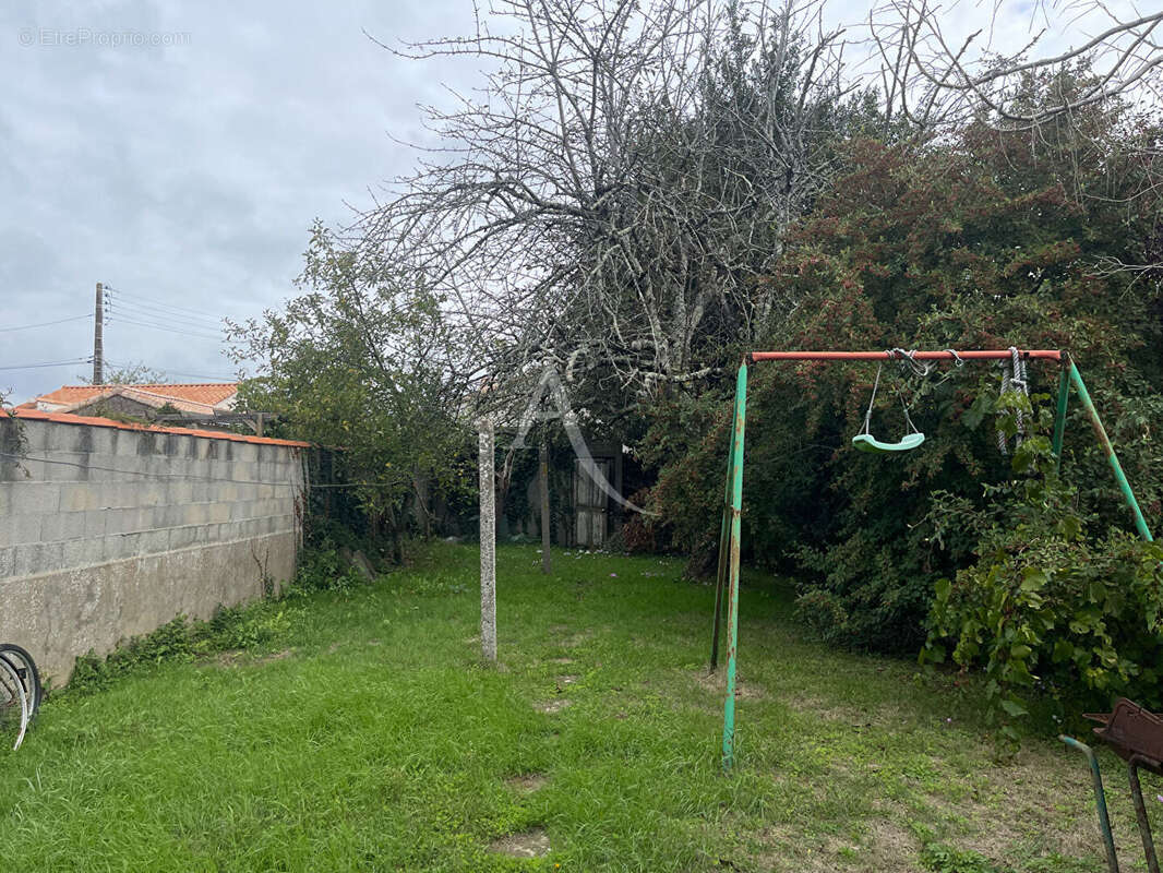 Maison à FONTENAY-LE-COMTE