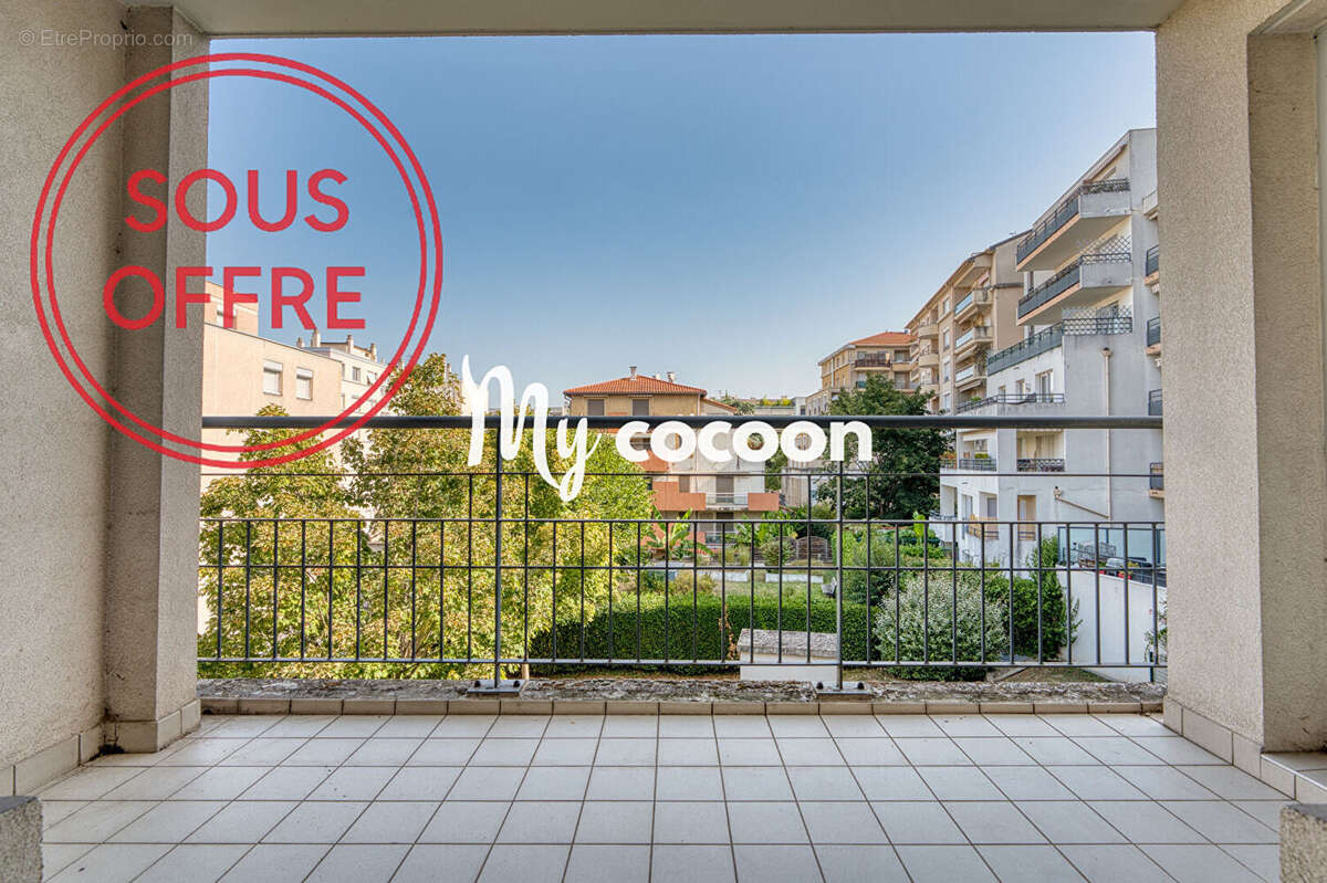 Appartement à LYON-8E