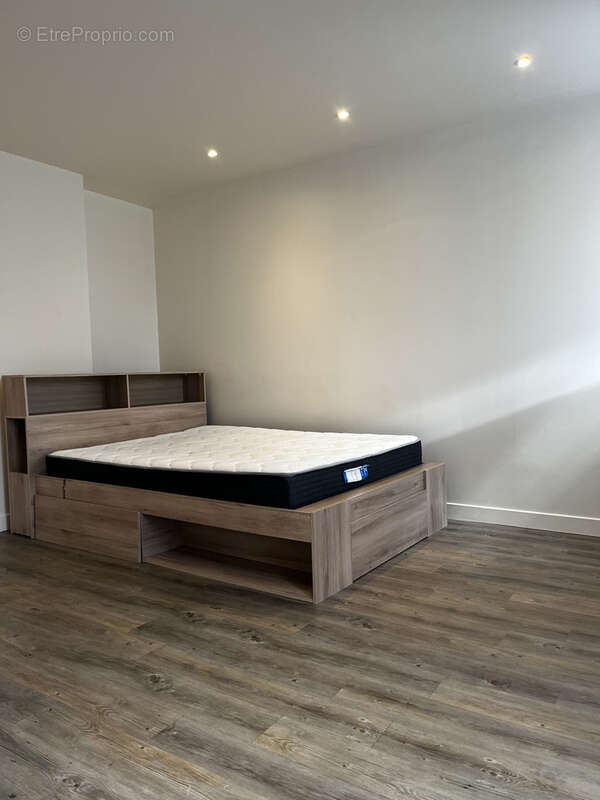 Appartement à CORBEIL-ESSONNES