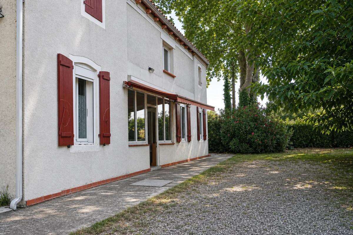 Maison à CASTELSARRASIN