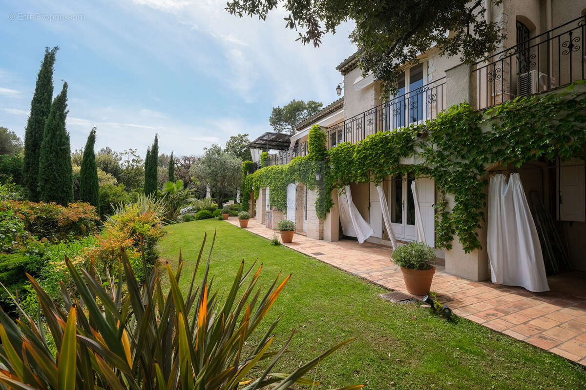 Maison à LA COLLE-SUR-LOUP
