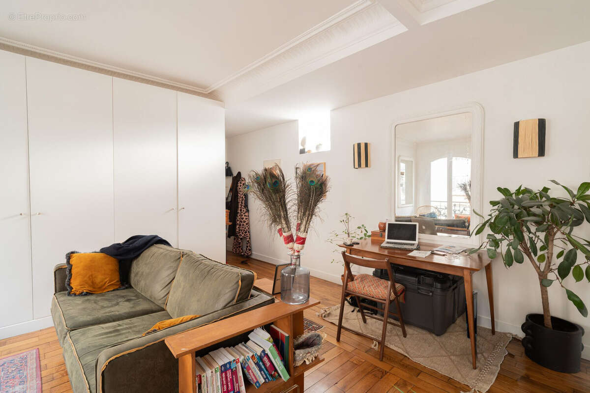 Appartement à PARIS-18E