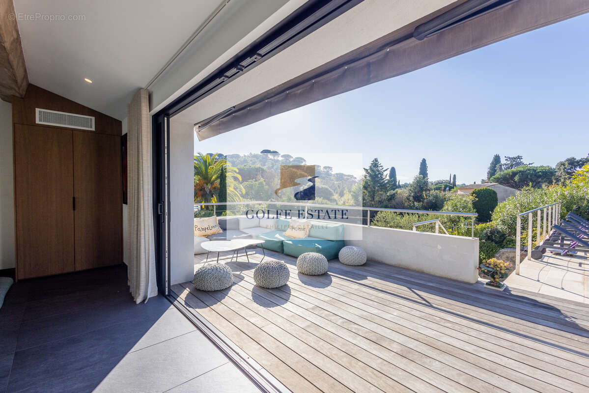 Maison à LA CROIX-VALMER