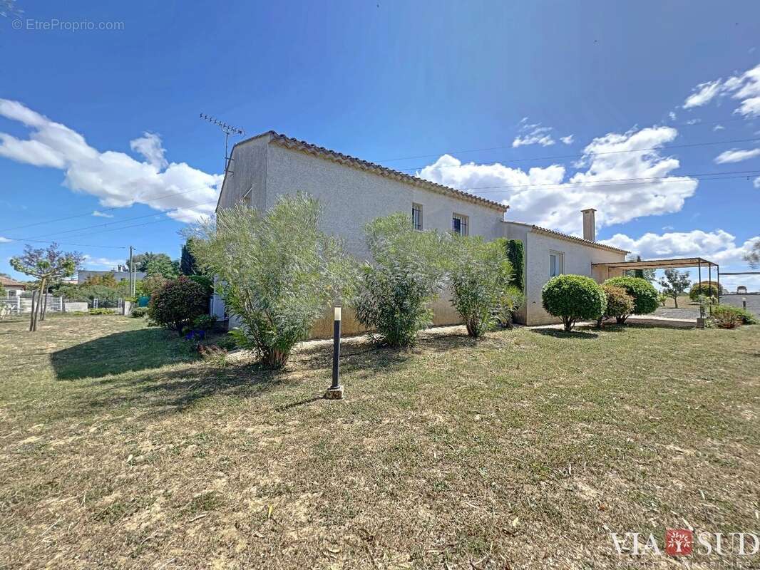 Maison à ESPONDEILHAN