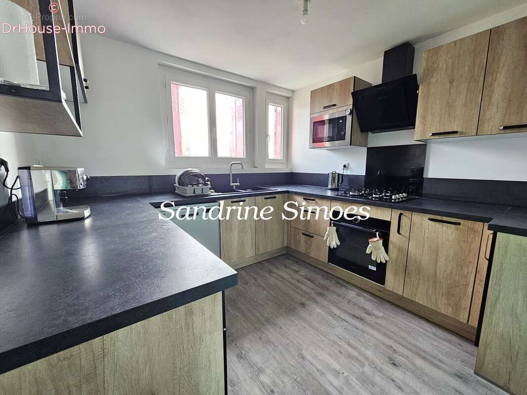 Maison 75 m² à Antigny  - photo 2