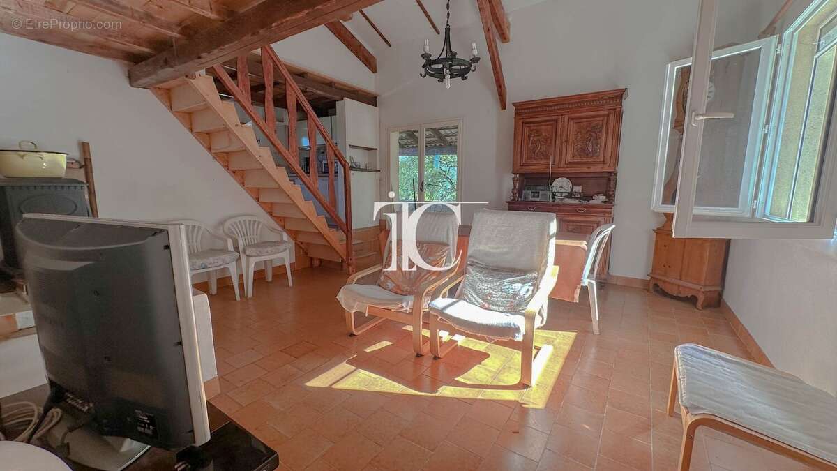 Maison à SAINT-AMBROIX