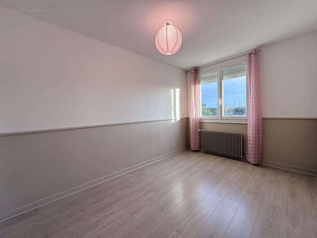 Maison à SAINT-DOULCHARD