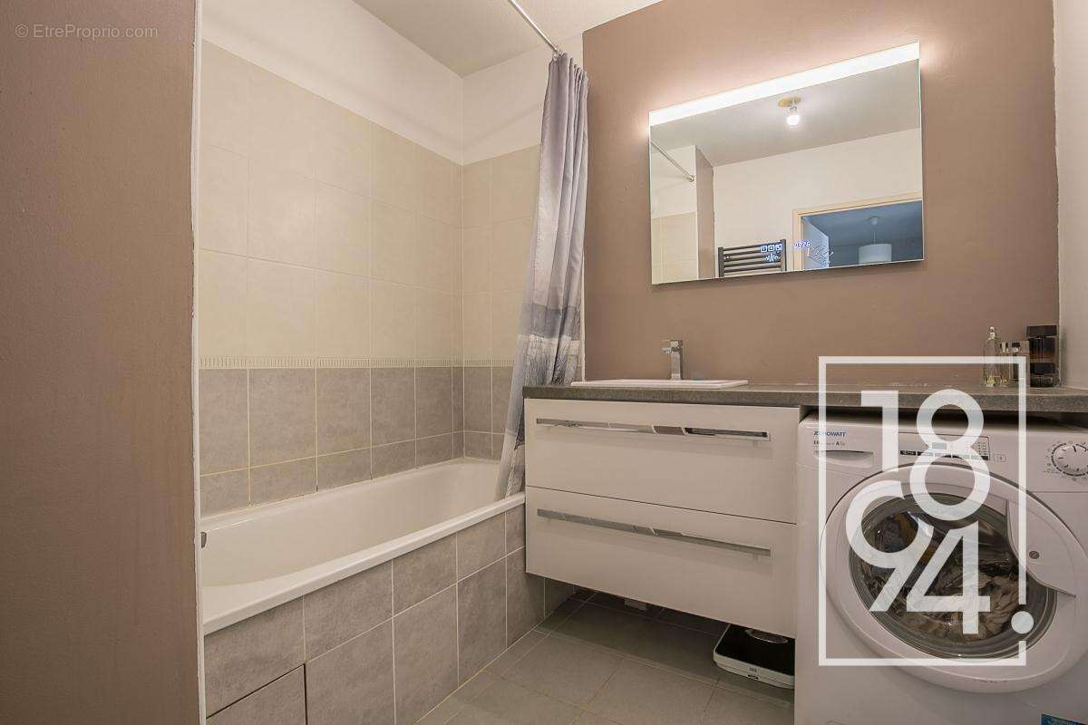 Appartement à MARSEILLE-12E