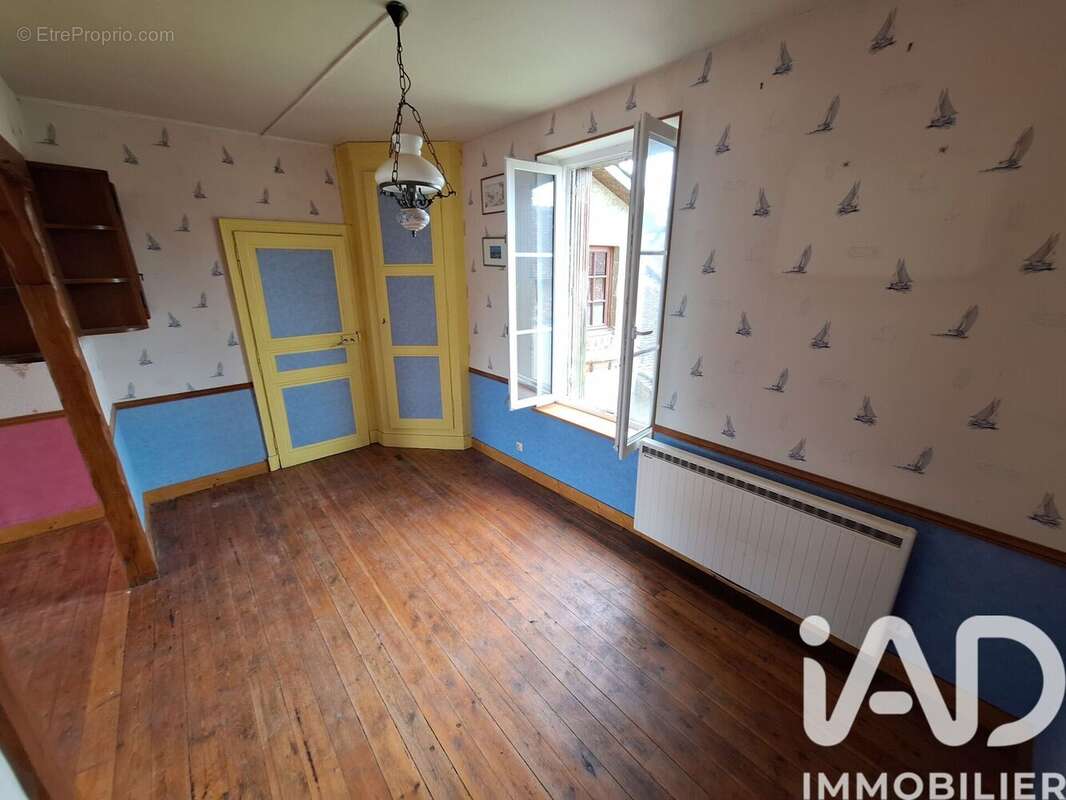 Maison 164 m² à Saint-Hilaire-Sur-Risle  - photo 4