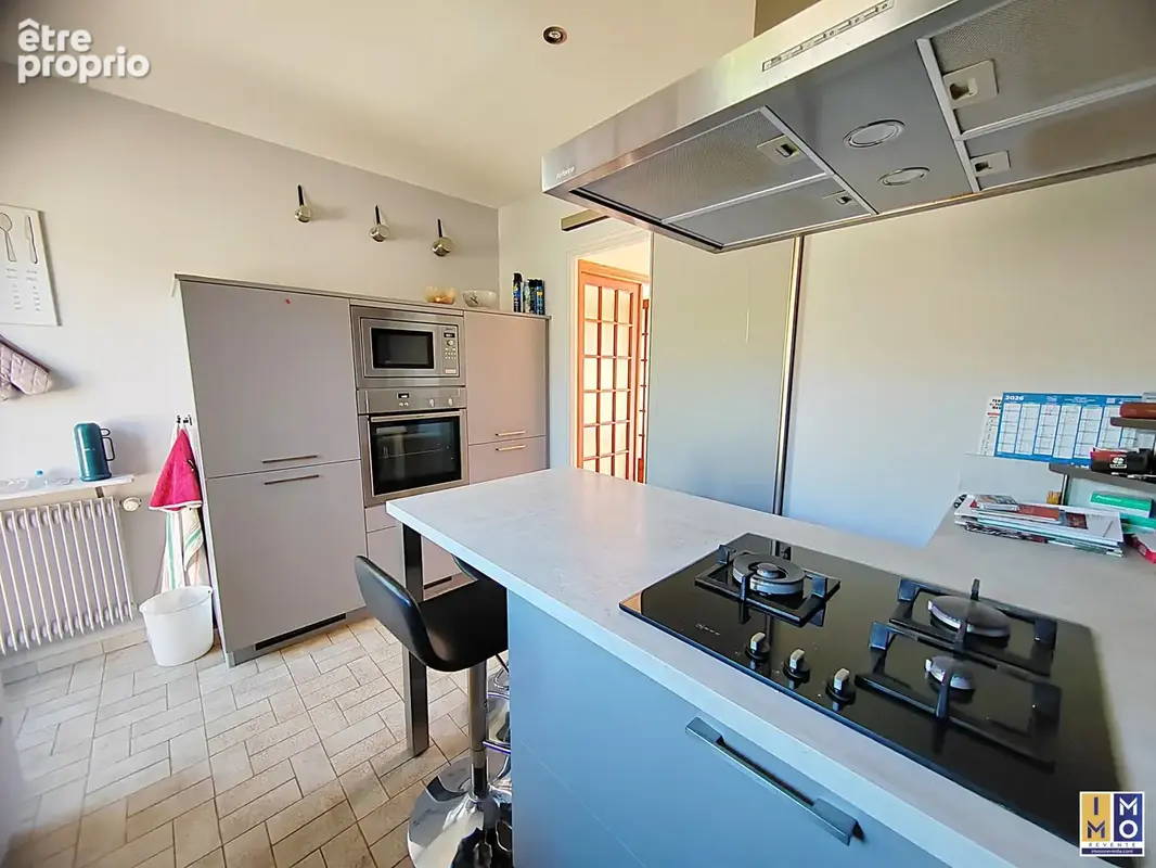 Maison 4 pièces 101 m² à vendre à Saint-Eloy-De-Gy (18110) - photo 5